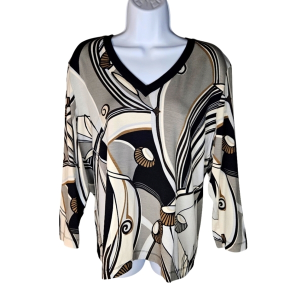 Chico's Abstract Artsy Geometric Design Top 3/4 Sleeve Plus Size 3 Neutral Vneck - Picture 1 of 13